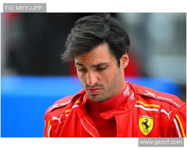 帅气足球明星的魅力与风采：他们如何在绿茵场上闪耀光芒